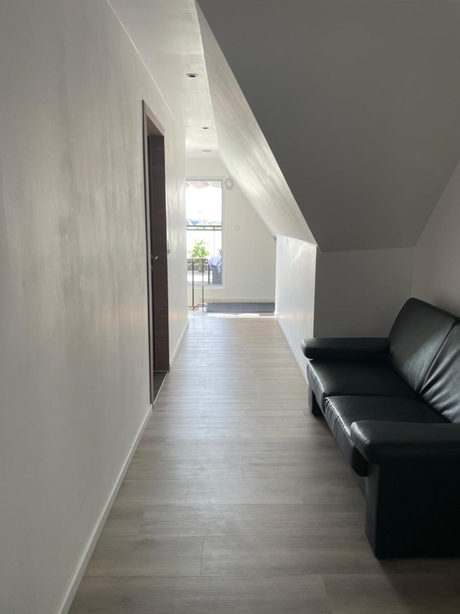 A&s - - * Ostende