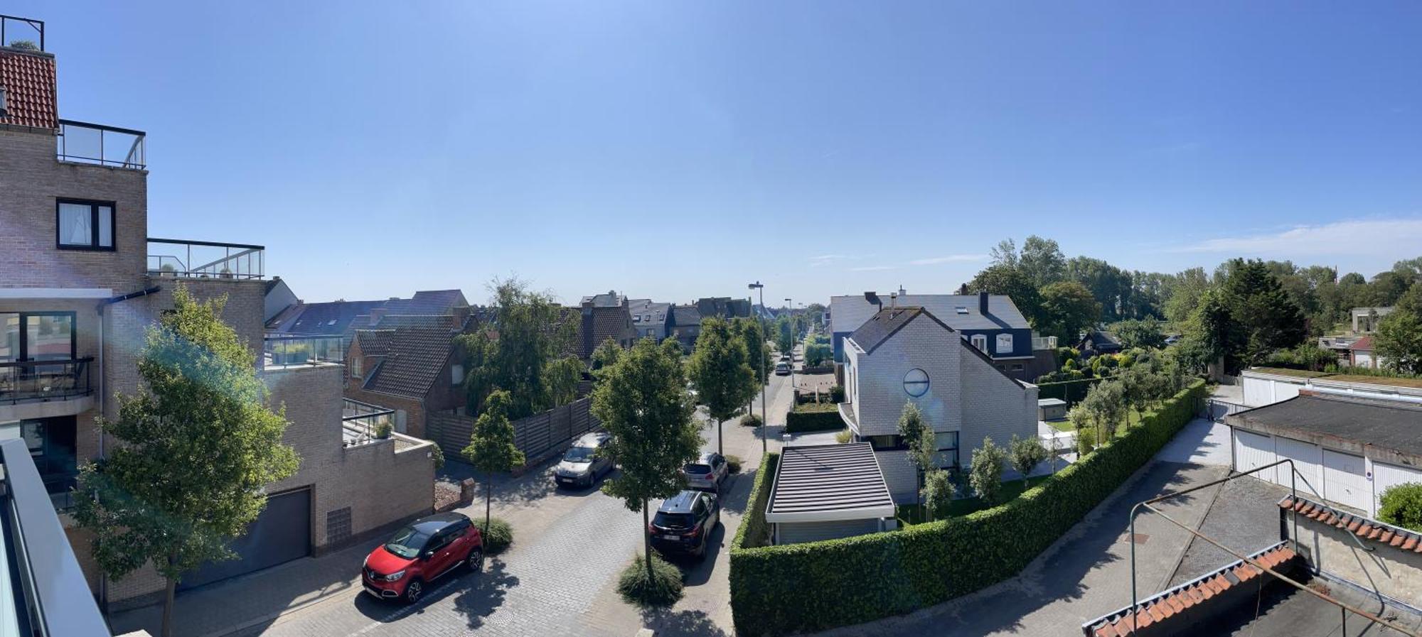 A&s - - * Ostende